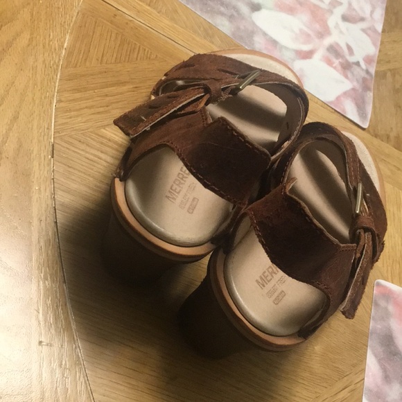 Merrell Sandals - Picture 2 of 2